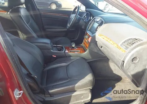 2014 Chrysler 300 из США, поврежденный, VIN 2C3CCAAG6EH305841